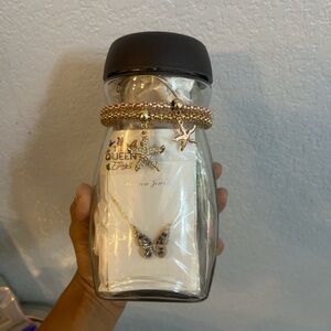 Que Gold Butterfly Jewelry Set